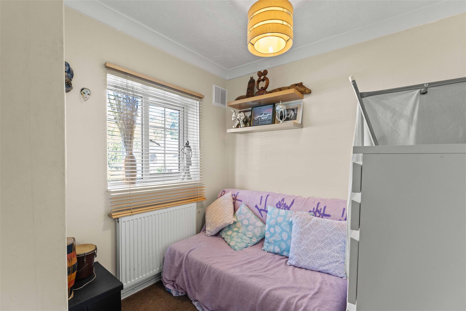 Carroll Crescent, Ascot